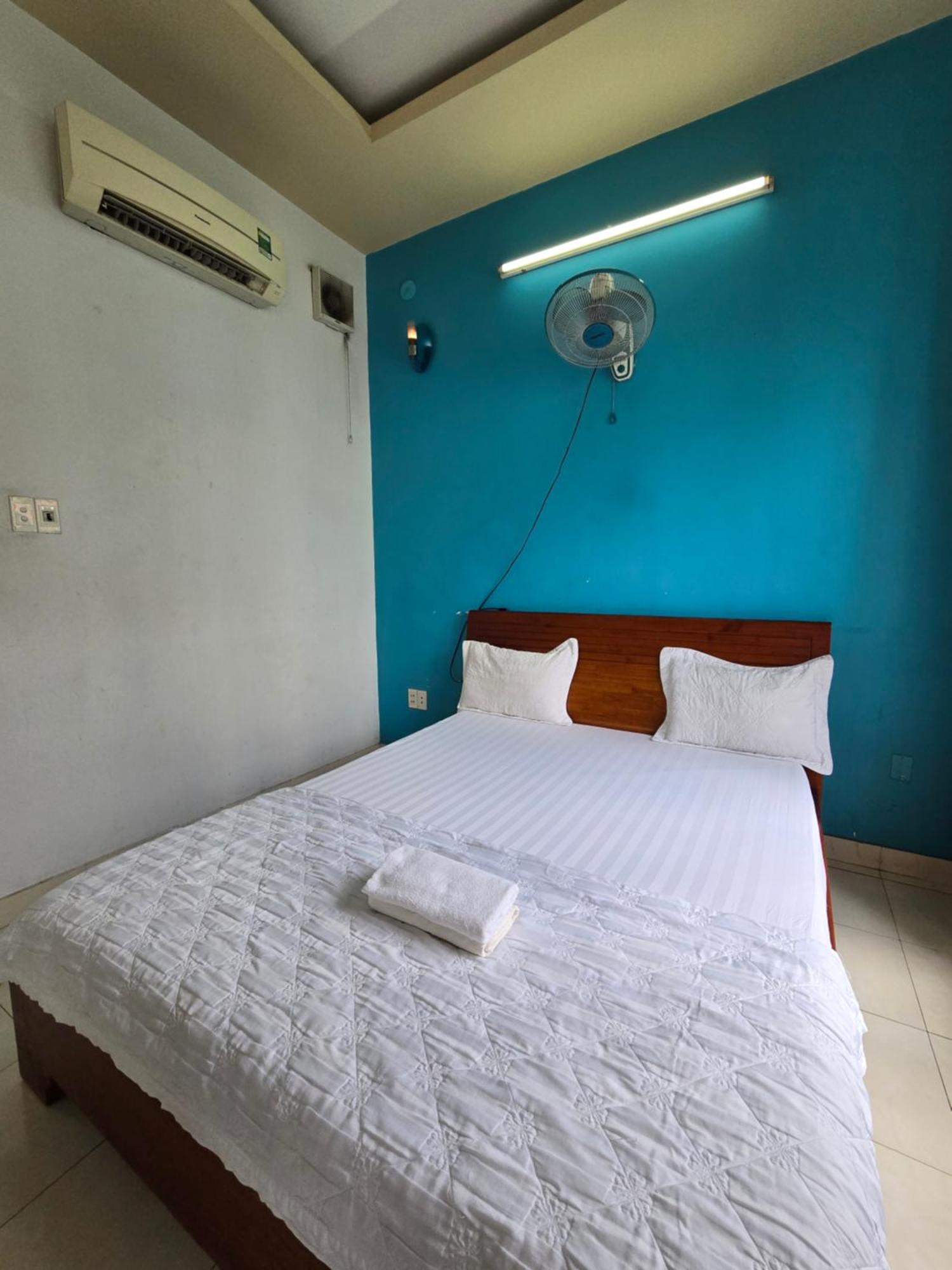 Motel Ha Long Long Binh Exterior foto